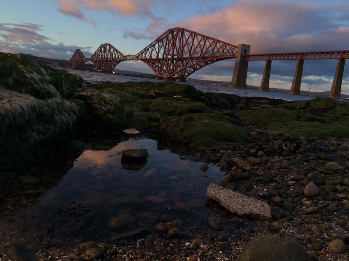 Rooms At Ravenous Beastie South Queensferry Bagian luar foto